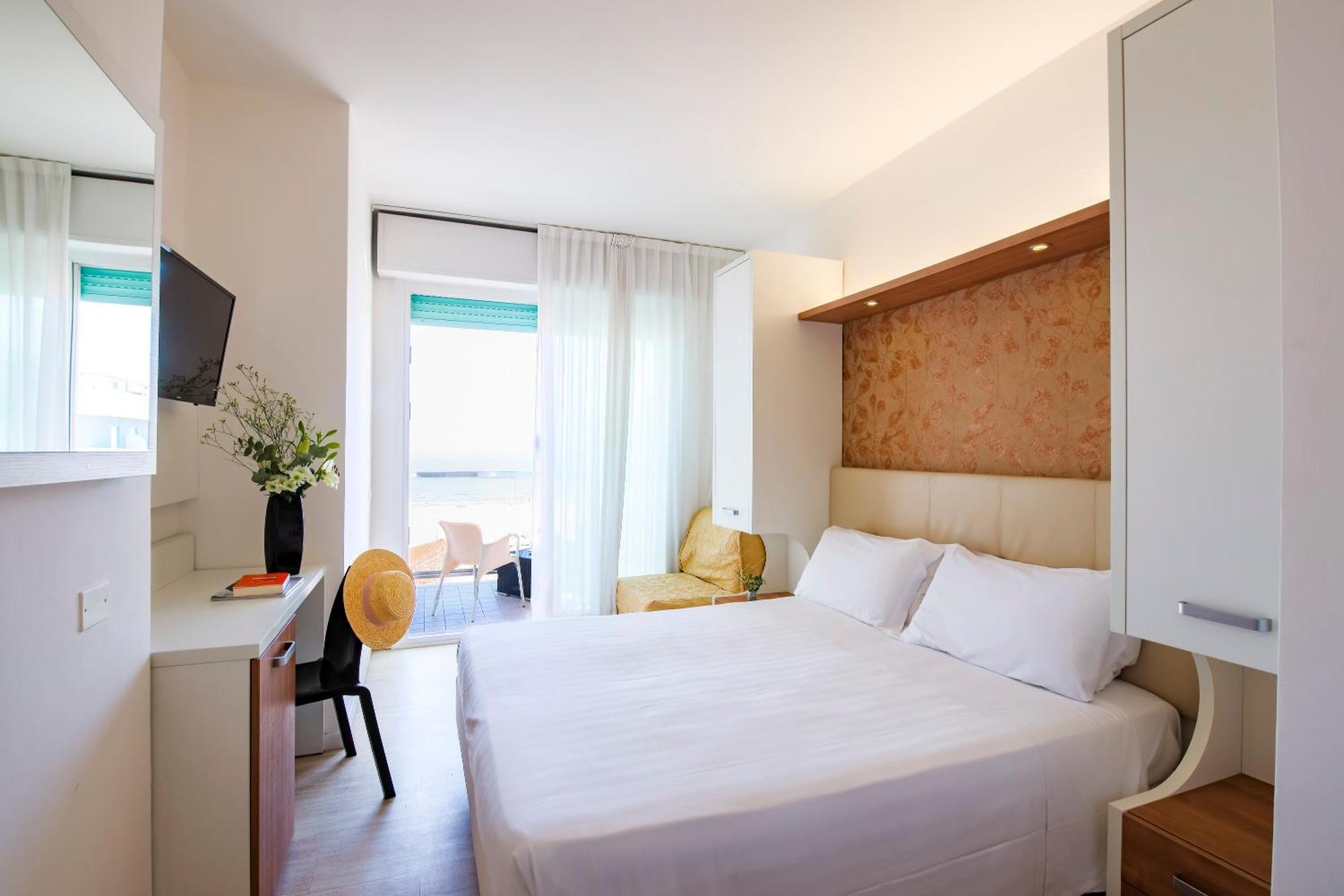 Eurhotel Rimini Exteriör bild